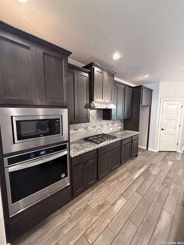 8803 Kallison Arbor, San Antonio, TX 78254
