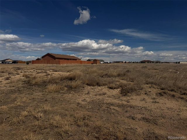 584 Winona Drive, Pueblo, CO 81007