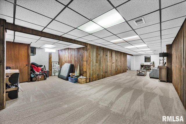 5508 E CAPTAIN Road, Chillicothe, IL 61523