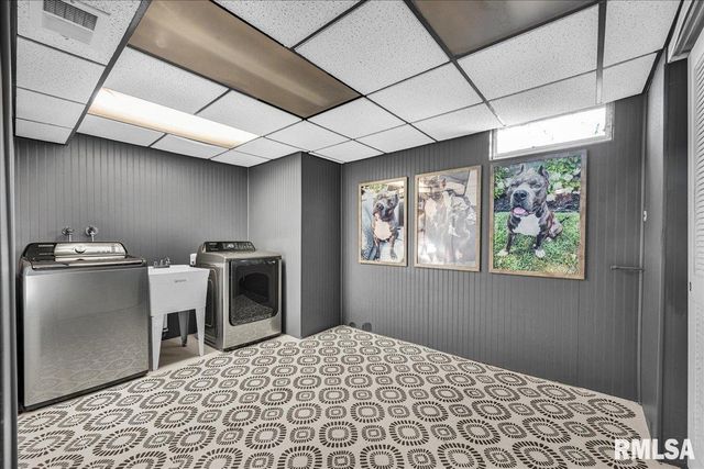 5508 E CAPTAIN Road, Chillicothe, IL 61523