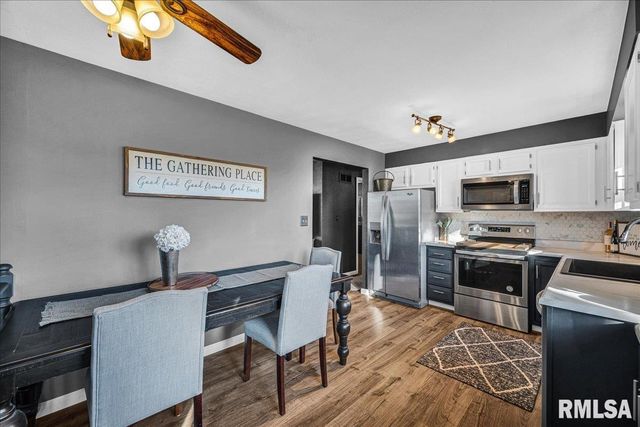 5508 E CAPTAIN Road, Chillicothe, IL 61523