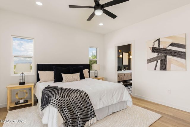 3723 E Wetstones Road, Vail, AZ 85641