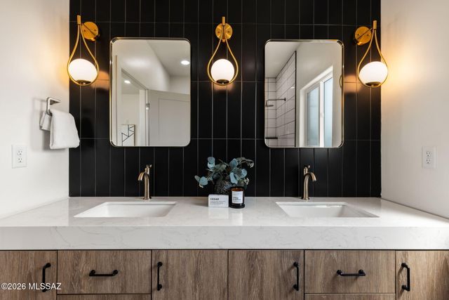 3723 E Wetstones Road, Vail, AZ 85641