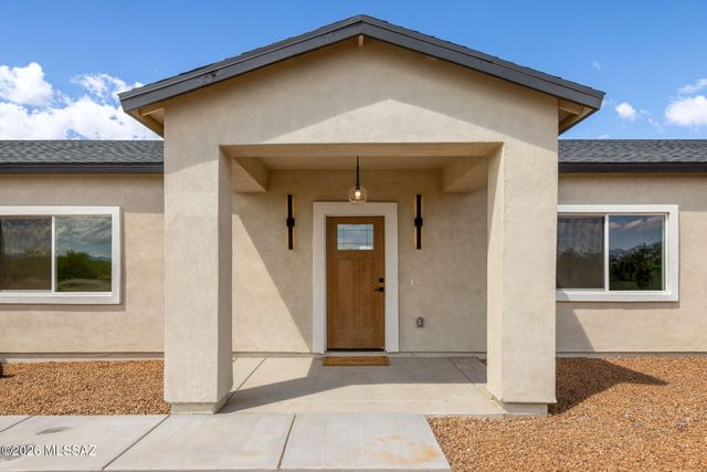 3723 E Wetstones Road, Vail, AZ 85641