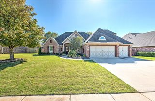 3711 Breakstone Drive, Fayetteville, AR 72764