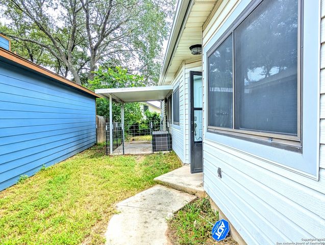 5858 Spring Green, San Antonio, TX 78247