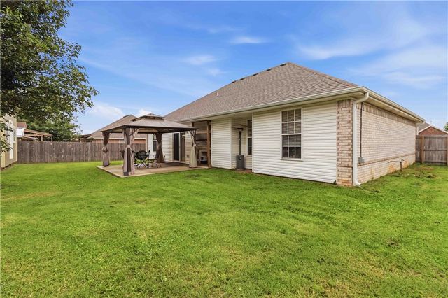 101 Blair Circle, Pea Ridge, AR 72751