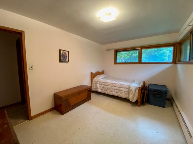 1823 Red Apple Road, Manistee, MI 49660