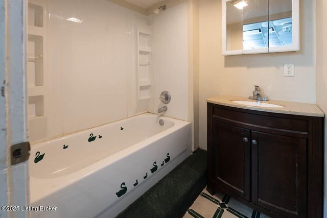 217 S Shawnee Terrace, Louisville, KY 40212