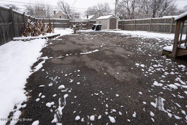 217 S Shawnee Terrace, Louisville, KY 40212