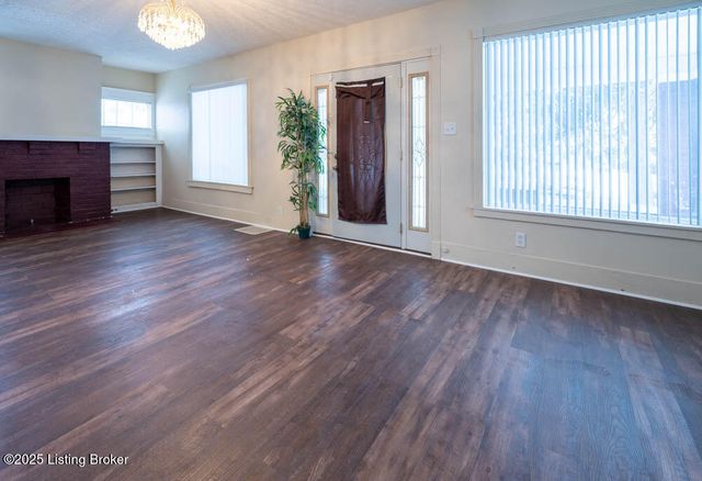 217 S Shawnee Terrace, Louisville, KY 40212