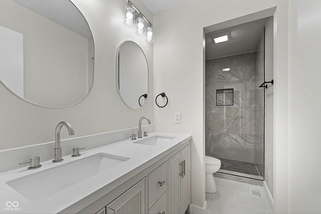 309 Glenbrook Lane, Avon, IN 46123