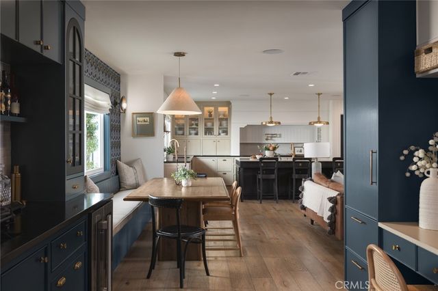 14171 Uxbridge, Westminster, CA 92683