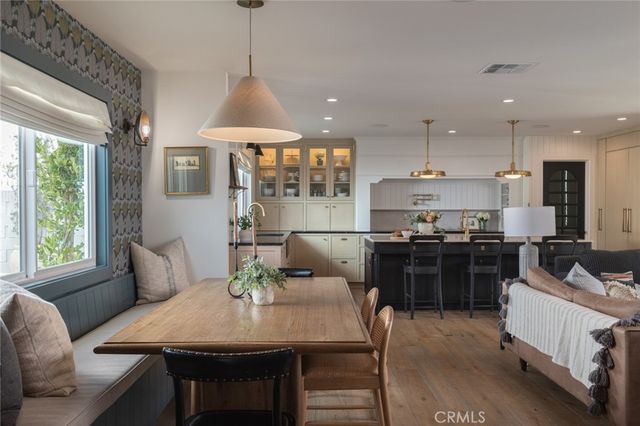 14171 Uxbridge, Westminster, CA 92683