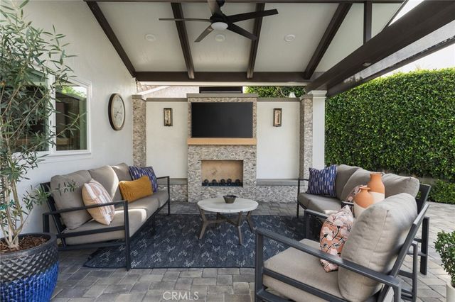 14171 Uxbridge, Westminster, CA 92683