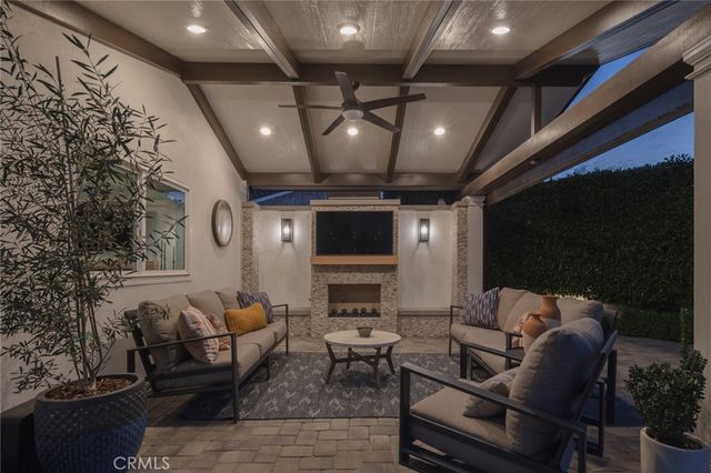 14171 Uxbridge, Westminster, CA 92683