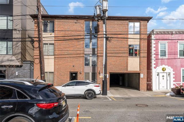 144 70th Street 2A, West New York, NJ 07093