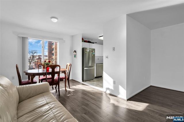 144 70th Street 2A, West New York, NJ 07093