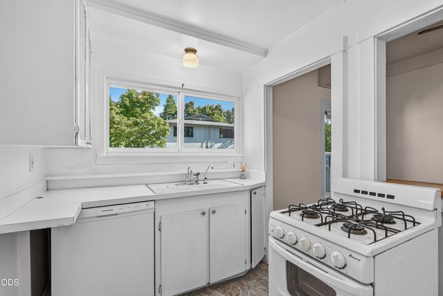 161 Fourth Street, Ashland, OR 97520