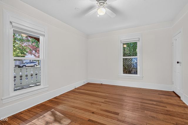161 Fourth Street, Ashland, OR 97520