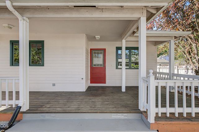 161 Fourth Street, Ashland, OR 97520