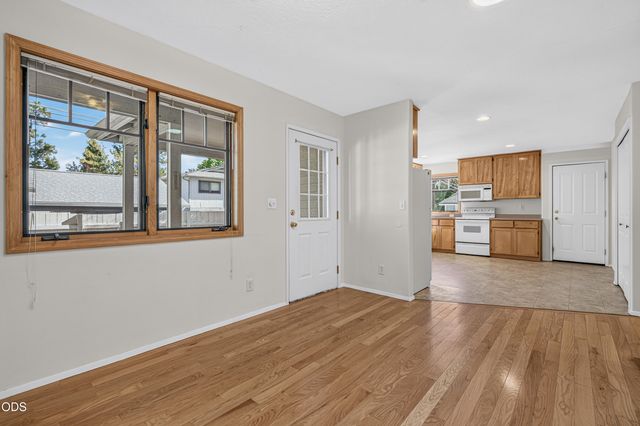 161 Fourth Street, Ashland, OR 97520