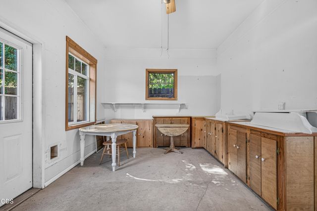 161 Fourth Street, Ashland, OR 97520