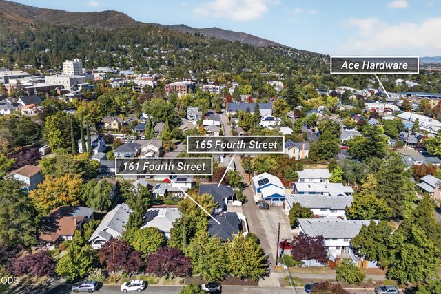 161 Fourth Street, Ashland, OR 97520