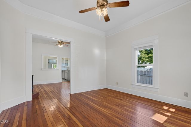 161 Fourth Street, Ashland, OR 97520