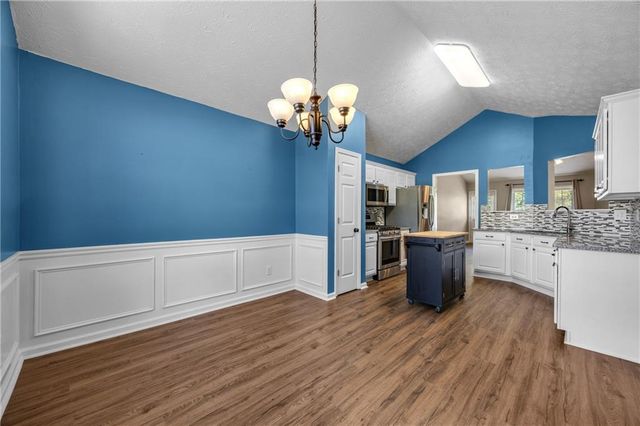 1087 Sham Pointe Drive, Lawrenceville, GA 30043