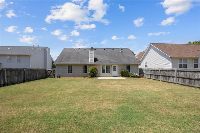 1087 Sham Pointe Drive, Lawrenceville, GA 30043