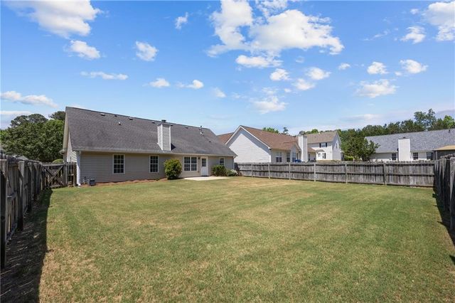 1087 Sham Pointe Drive, Lawrenceville, GA 30043