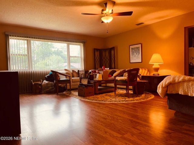 6234 SMALLWOOD Road, Jacksonville, FL 32216