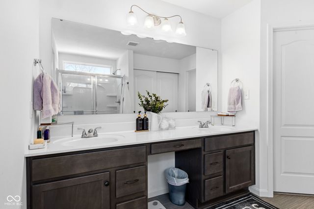 1323 Graham Court, Greenfield, IN 46140