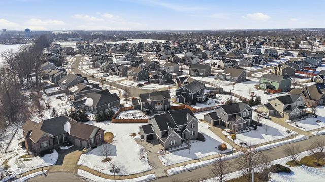 1323 Graham Court, Greenfield, IN 46140