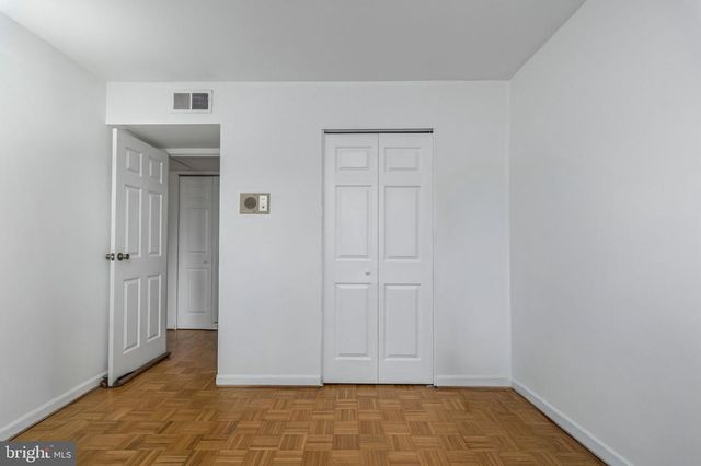 117 W CONCORD CT W, Sterling, VA 20164