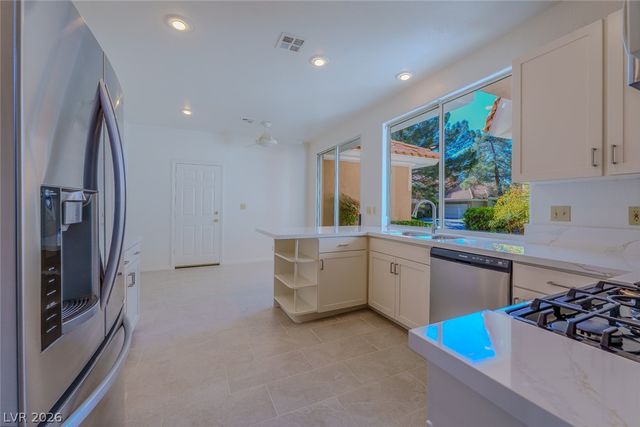 4957 Crooked Stick Way, Las Vegas, NV 89113