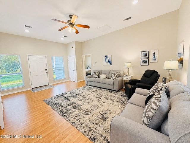 6265 W Itawamba Street, Bay Saint Louis, MS 39520