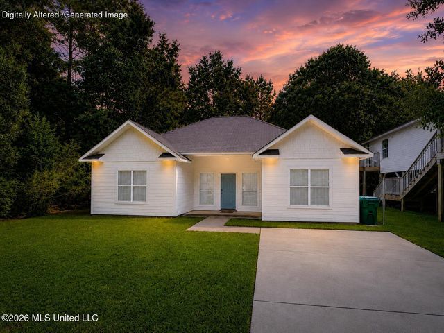 6265 W Itawamba Street, Bay Saint Louis, MS 39520