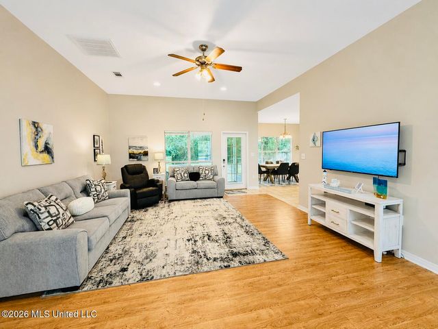 6265 W Itawamba Street, Bay Saint Louis, MS 39520