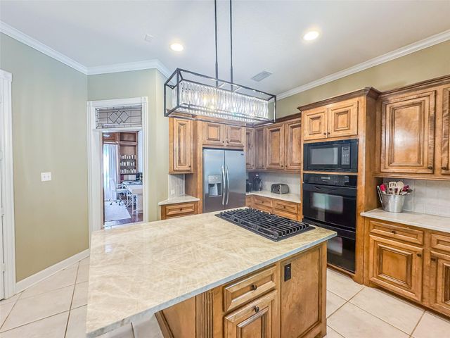 38 E Thymewood Place, The Woodlands, TX 77382