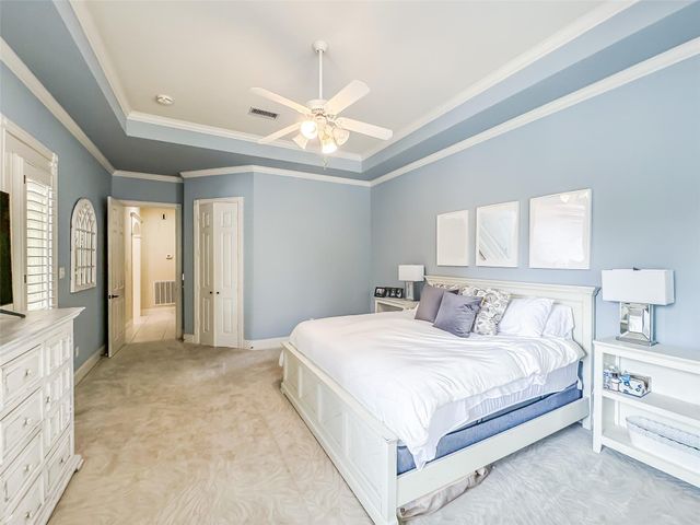 38 E Thymewood Place, The Woodlands, TX 77382