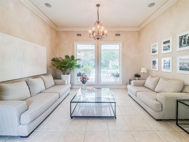 38 E Thymewood Place, The Woodlands, TX 77382