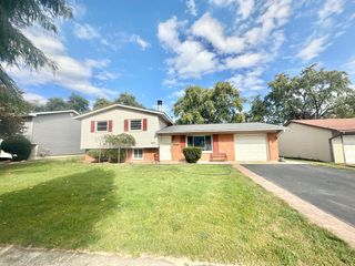 1431 Walnut Avenue, Hanover Park, IL 60133