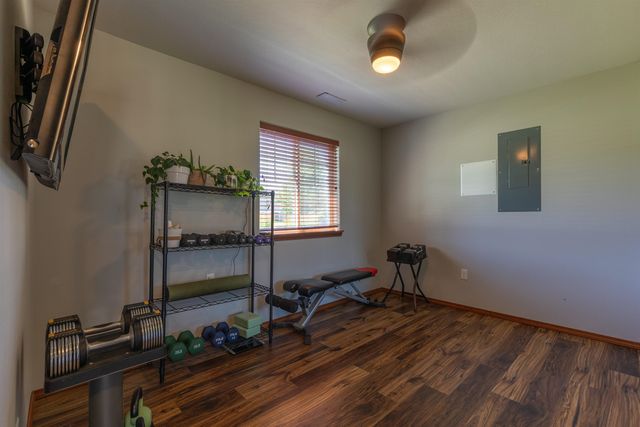 501 E PARKER Dr, Colbert, WA 99005