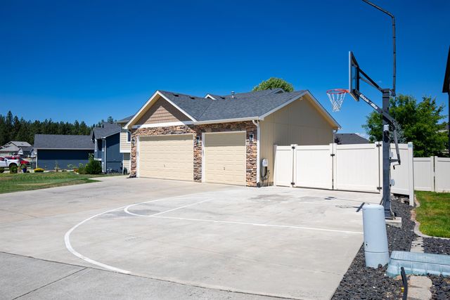 501 E PARKER Dr, Colbert, WA 99005