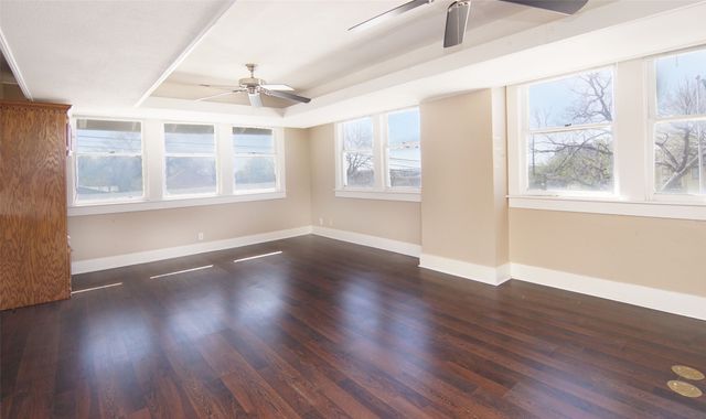 3108 Handley Drive, Fort Worth, TX 76112