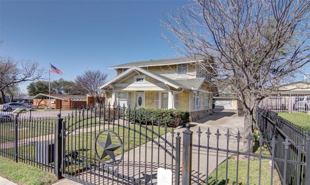 3108 Handley Drive, Fort Worth, TX 76112