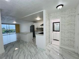 7300 NW 17th St 416, Plantation, FL 33313