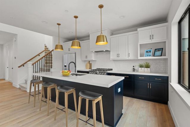 425 Maria Drive, Hollister, CA 95023